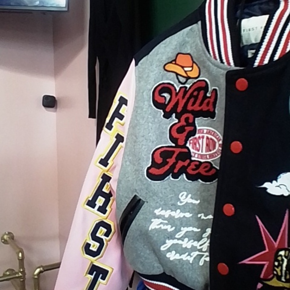 Varsity jacket - Picture 3 of 4